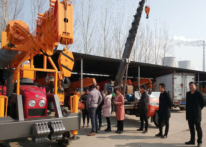 熱烈歡迎韓國(guó)客商蒞臨中重智能裝備有限公司考察采購(gòu)