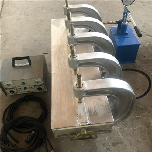 發(fā)貨啦，發(fā)貨啦 10臺皮帶硫化機再次發(fā)往新疆克拉瑪依