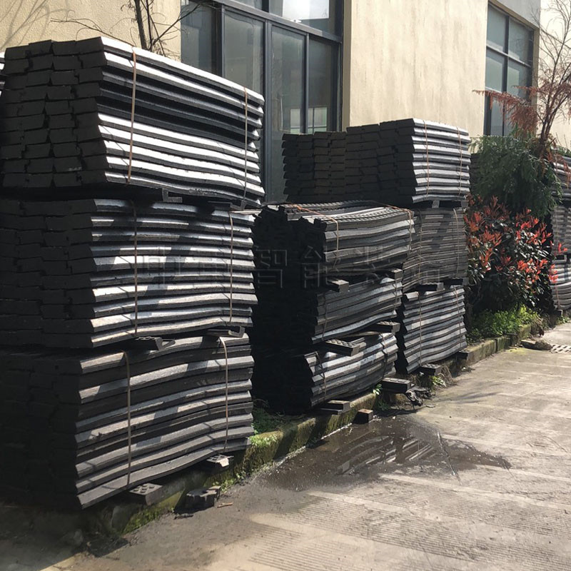 橡膠輪緣槽嵌條 (3).jpg